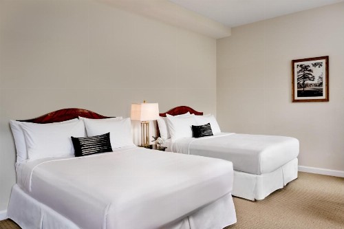 Inn at Carnall Hall - image 9