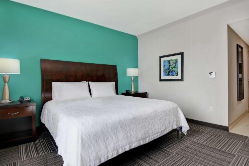 Hilton Garden Inn and Fayetteville Convention Center - image 20