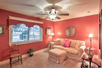 Rustic Fayetteville Townhome with Fireplace and 3 Decks - image 8