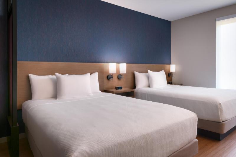 Hyatt Place Fayetteville/Springdale - image 5