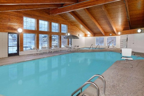 AmericInn by Wyndham Douglas/Saugatuck - image 12