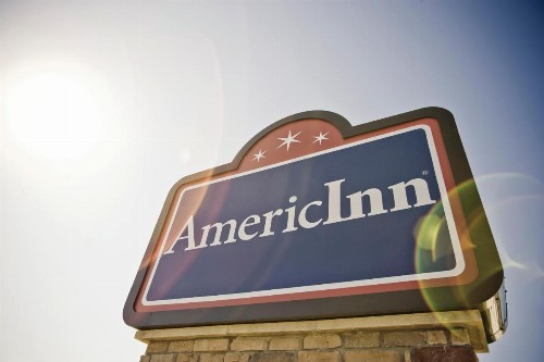 AmericInn by Wyndham Douglas/Saugatuck - image 21