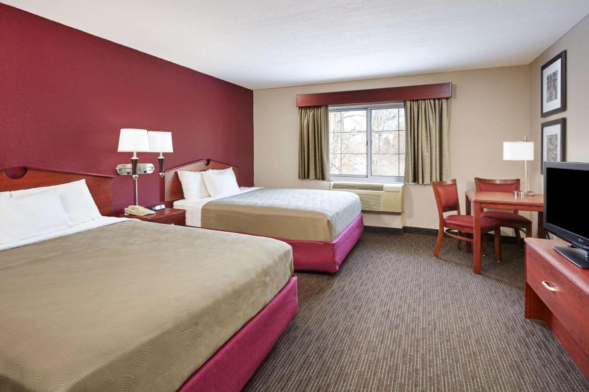 AmericInn by Wyndham Douglas/Saugatuck - image 4