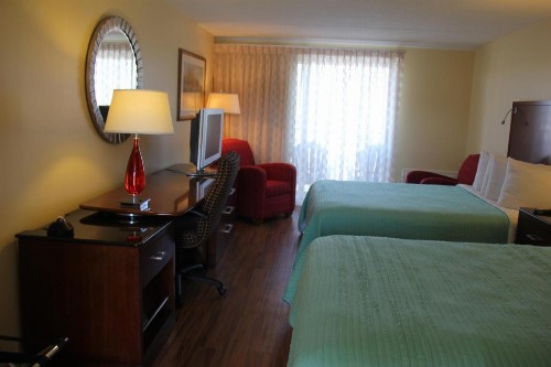 Seaside Inn & Suites - image 10