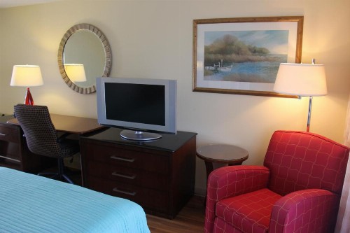 Seaside Inn & Suites - image 11