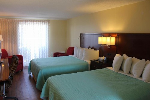 Seaside Inn & Suites - image 12