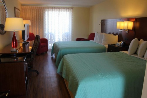 Seaside Inn & Suites - image 17