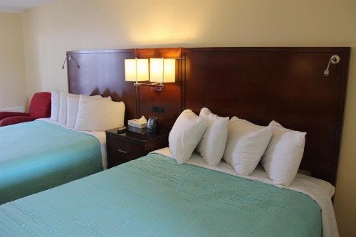 Seaside Inn & Suites - image 18