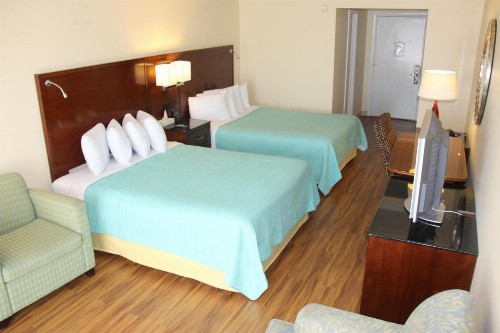 Seaside Inn & Suites - image 21