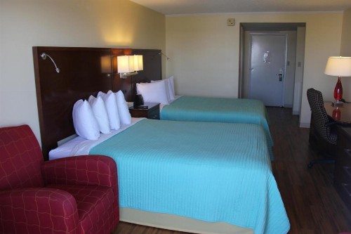 Seaside Inn & Suites - image 6