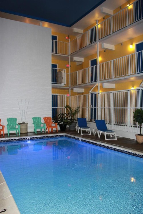 Seaside Inn & Suites - image 7