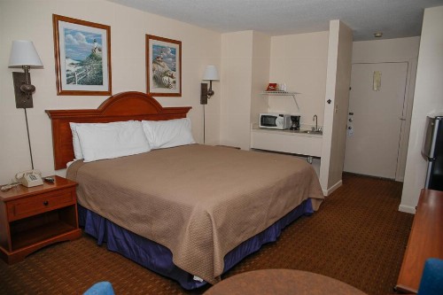 Atlantic Coast Inn - image 21
