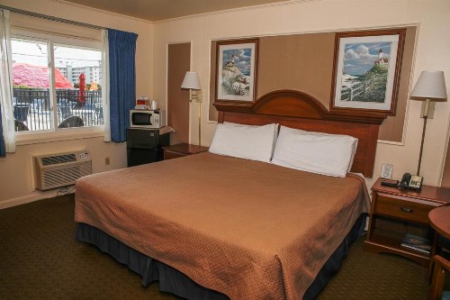 Atlantic Coast Inn - image 3