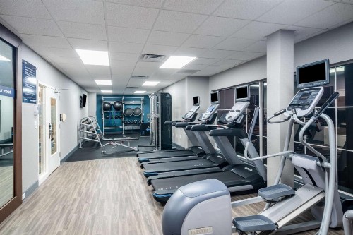 Hampton Inn & Suites Amelia Island - image 10