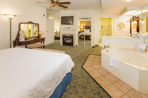 Hampton Inn & Suites Amelia Island - image 33