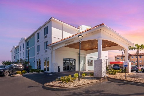 Comfort Suites Fernandina Beach at Amelia Island - image 17