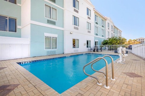 Comfort Suites Fernandina Beach at Amelia Island - image 40