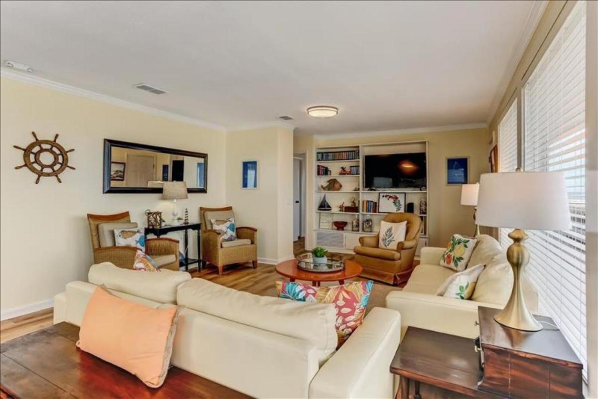 1308 S Fletcher - image 2