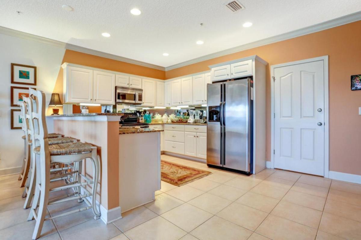 245 S Fletcher - image 5