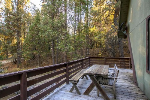 Yosemite Creekside Birdhouse - image 3