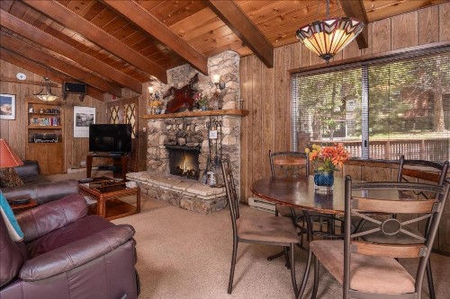 Papa Bear Cabin - 3BR/3BA Home - image 7