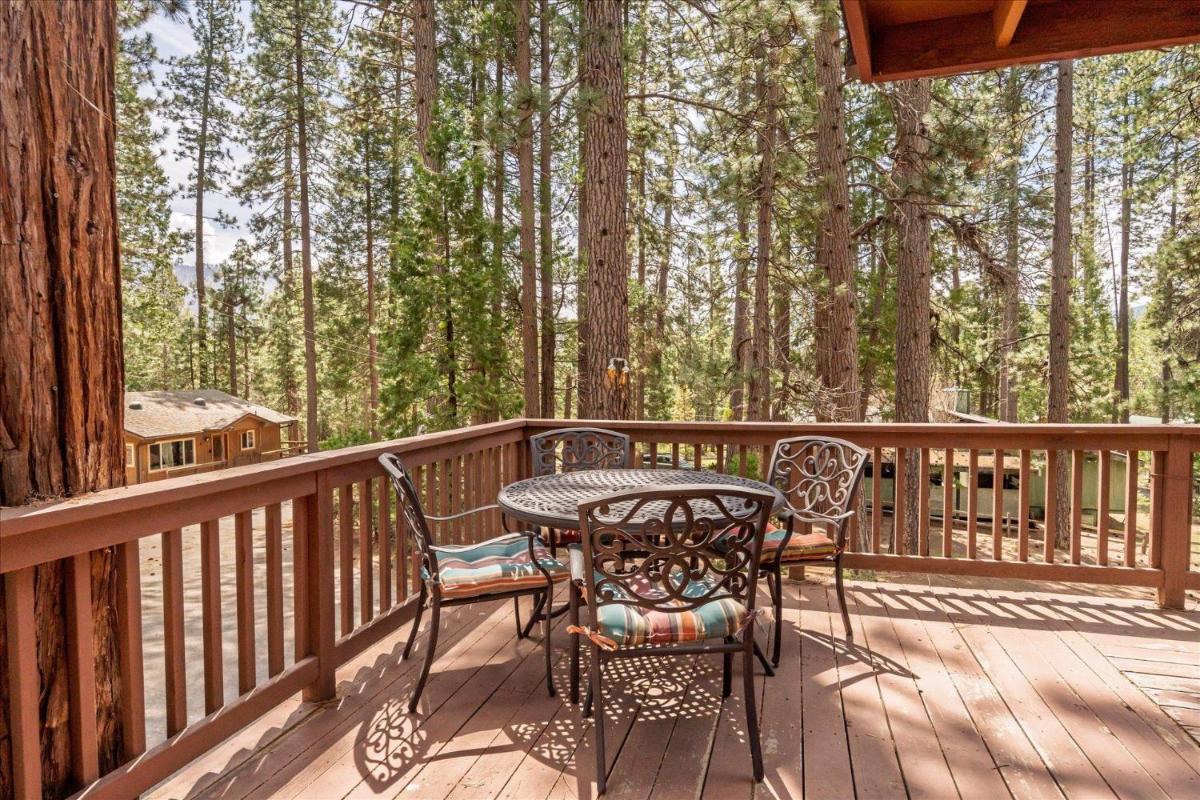 Evergreen - 3BR/2BA Home - image 5