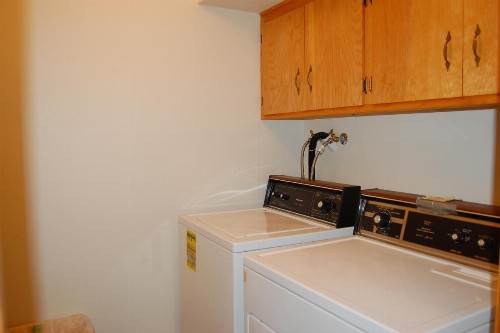 99 Yosemite Mountain Lodge - image 2