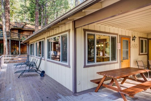 11B Sequoia House - image 8