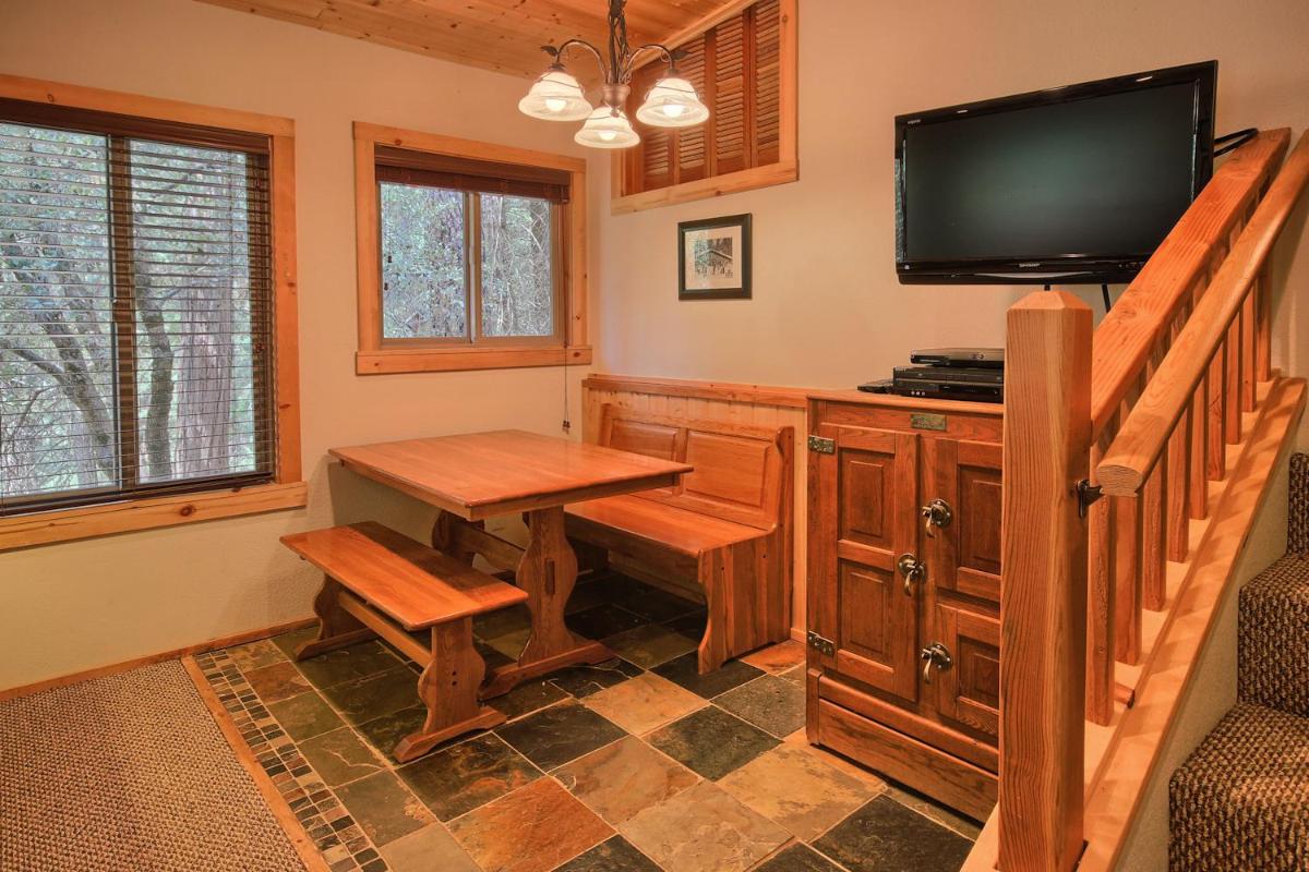 1L The Tree House - image 7