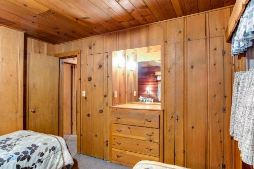 22B Bradleys Cabin - image 9