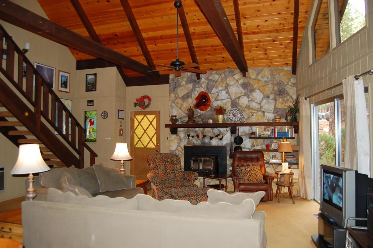 50 Spindlers Chalet - image 6