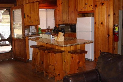 76 Howards Retreat - image 8