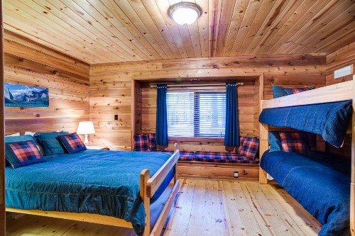 41A Cedar Chalet - image 6