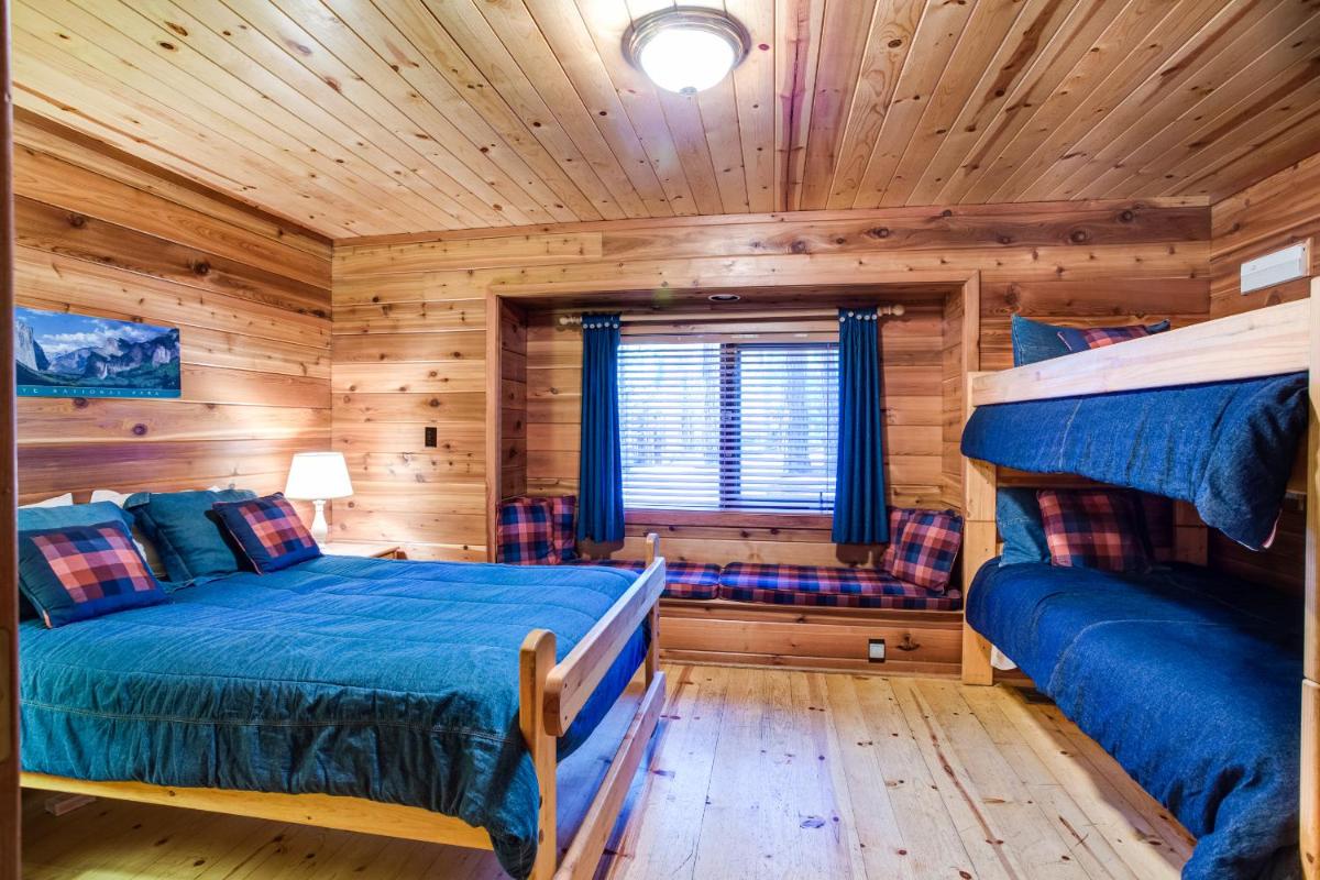 41A Cedar Chalet - image 6