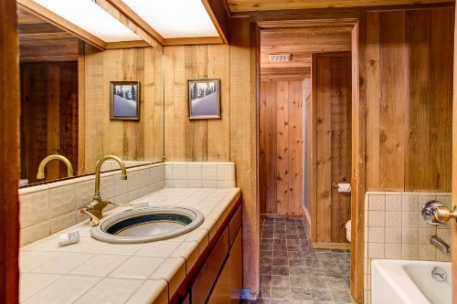 17B Tylers Timber Lodge - image 8