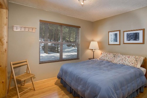 7S Wawona Chalet - image 7