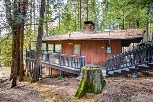 18B Hiltbrand Hangout - image 11