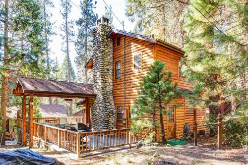 7 Cedar Lodge - image 10