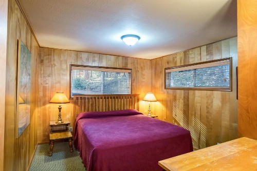 64 River Lodge - image 6