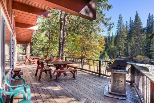 64 River Lodge - image 7