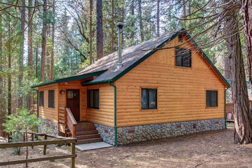 2N Big Pine Lodge - image 10