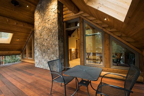 1R Rustic Retreat - image 10