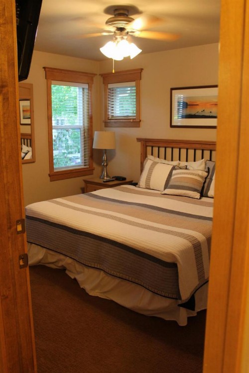 Cedar Court Inn - image 13