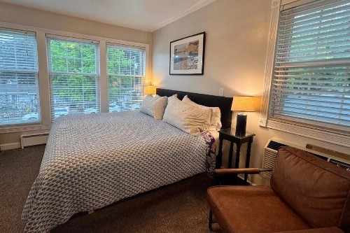 Cedar Court Inn - image 36
