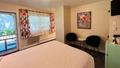 Cedar Court Inn - image 44