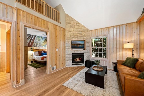 Fish Creek Inn - image 10