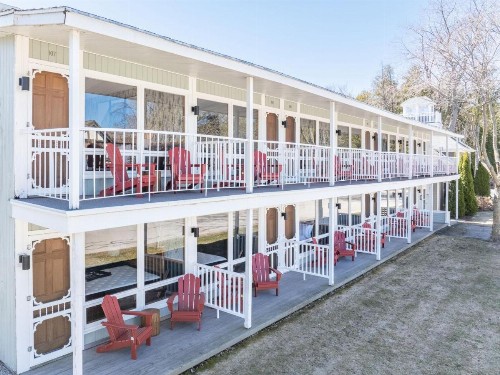 Fish Creek Inn - image 14