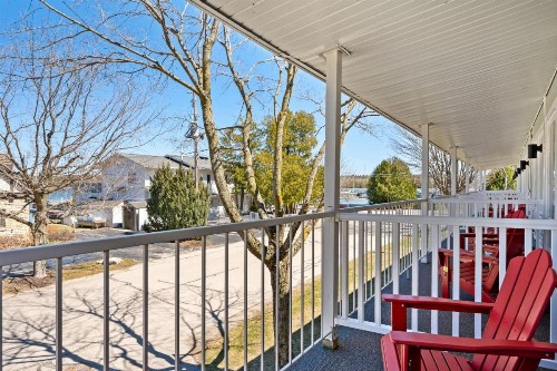 Fish Creek Inn - image 25
