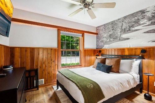Fish Creek Inn - image 33
