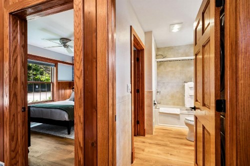 Fish Creek Inn - image 36